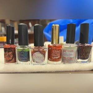 Indie polishes direct from makers or polish pick up (ppu)